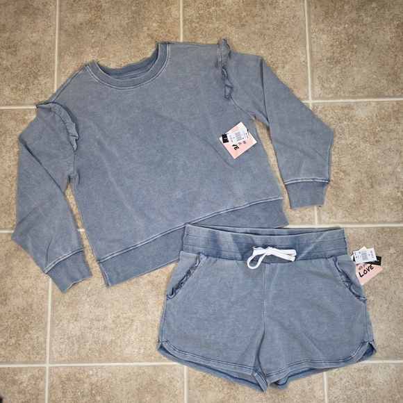 The Sweatshirt Project Pants - NWT Blue Ruffle Lounge Set Sweatshirt & Shorts Medium